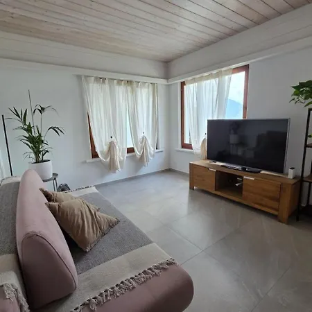 Casa Melitta' Ferien Mit Schoenem Seeblick By Interhome Lejlighed Gambarogno