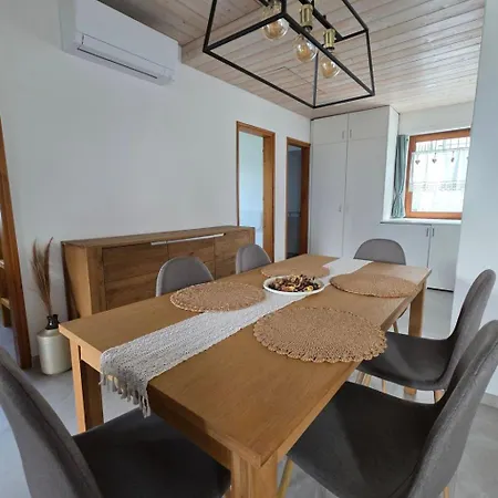 Апартаменты Casa Melitta' Ferien Mit Schoenem Seeblick By Interhome *