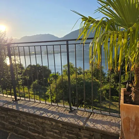 Casa Melitta' Ferien Mit Schoenem Seeblick By Interhome Lejlighed