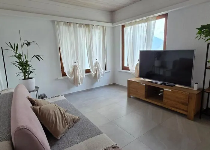 Casa Melitta' Ferien Mit Schoenem Seeblick By Interhome Apartamento Gambarogno